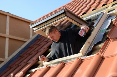 Pose de fenêtres de toit Velux à Bolozon